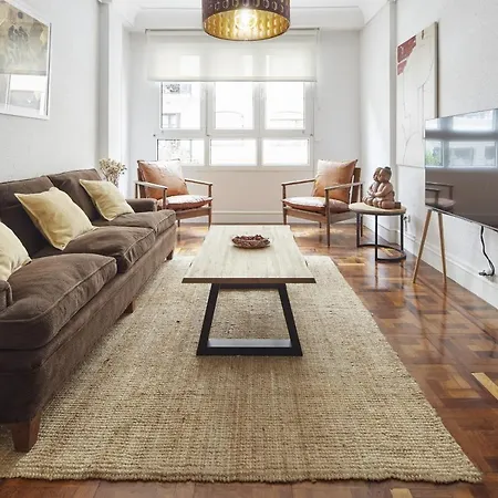 Always Easy I Larroca * San Sebastian